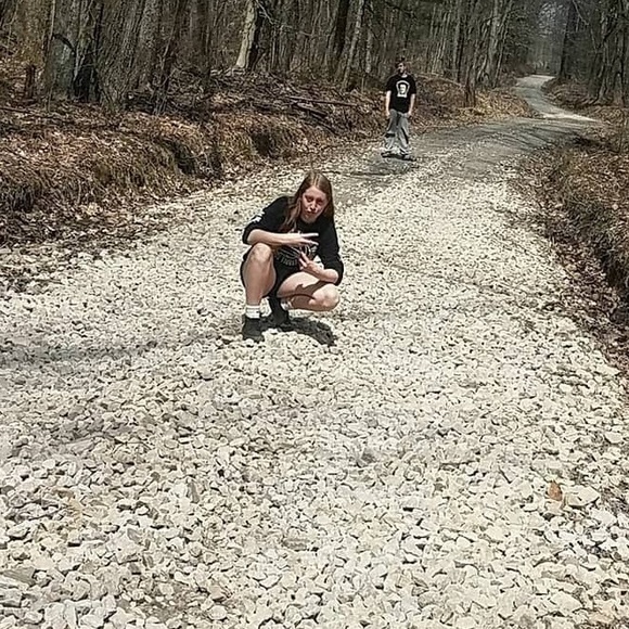 Meet your Posher, Julia - Picture 1 of 1